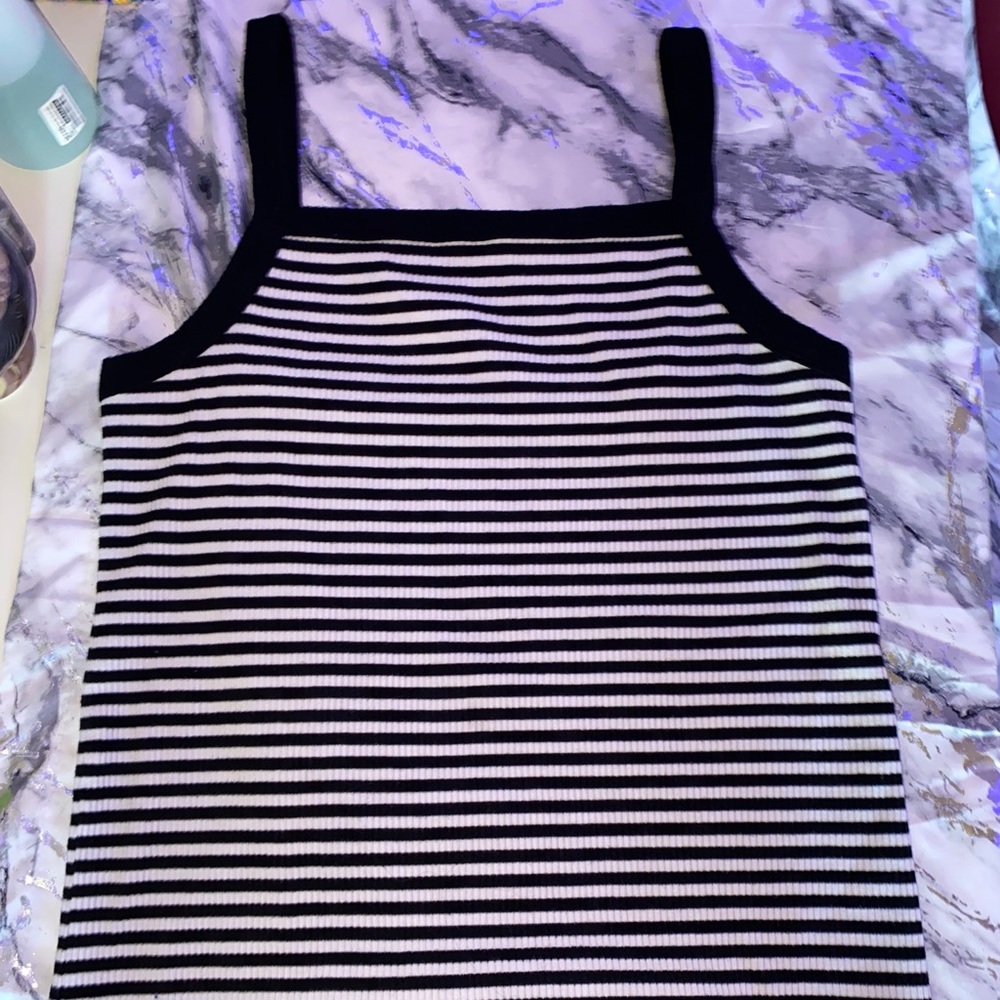 Old navy striped black and white tank